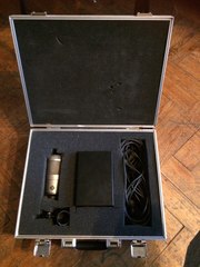 Студийный микрофон Neumann m147 tube